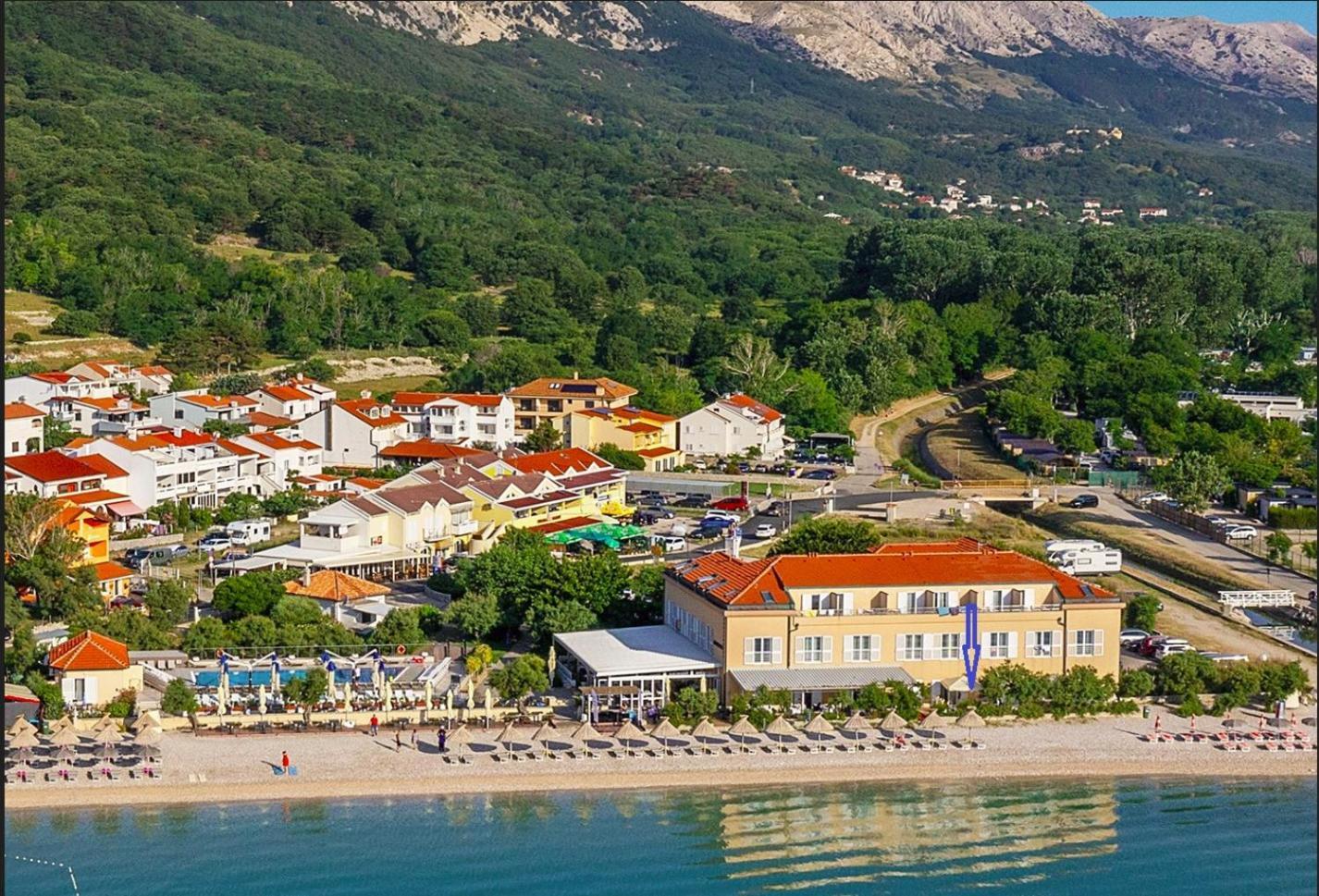 Hotel Dobrovit Ex Tamaris Baška Rum bild